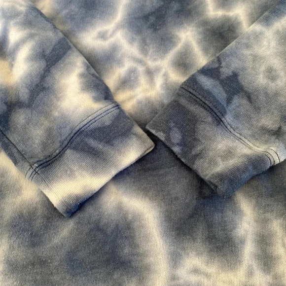 SO Blue Water Long Hoodie Size Small (7) - Picture 2 of 6